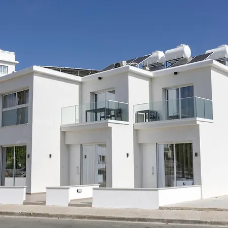Kiriacarpia Residents Paralimni